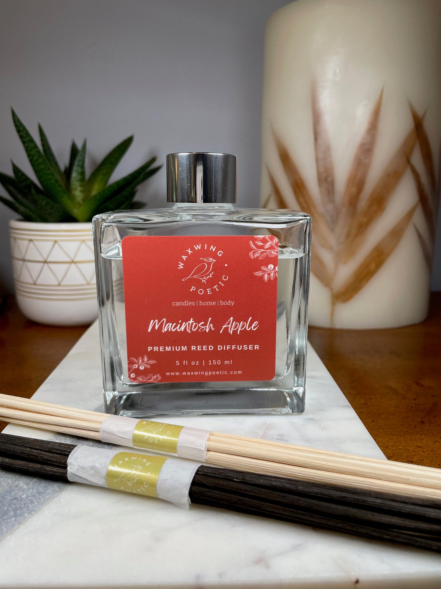 Macintosh Apple | Premium Reed Diffuser